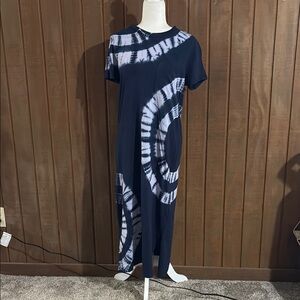 Time and Tru Navy Tie-Dye Maxi Dress